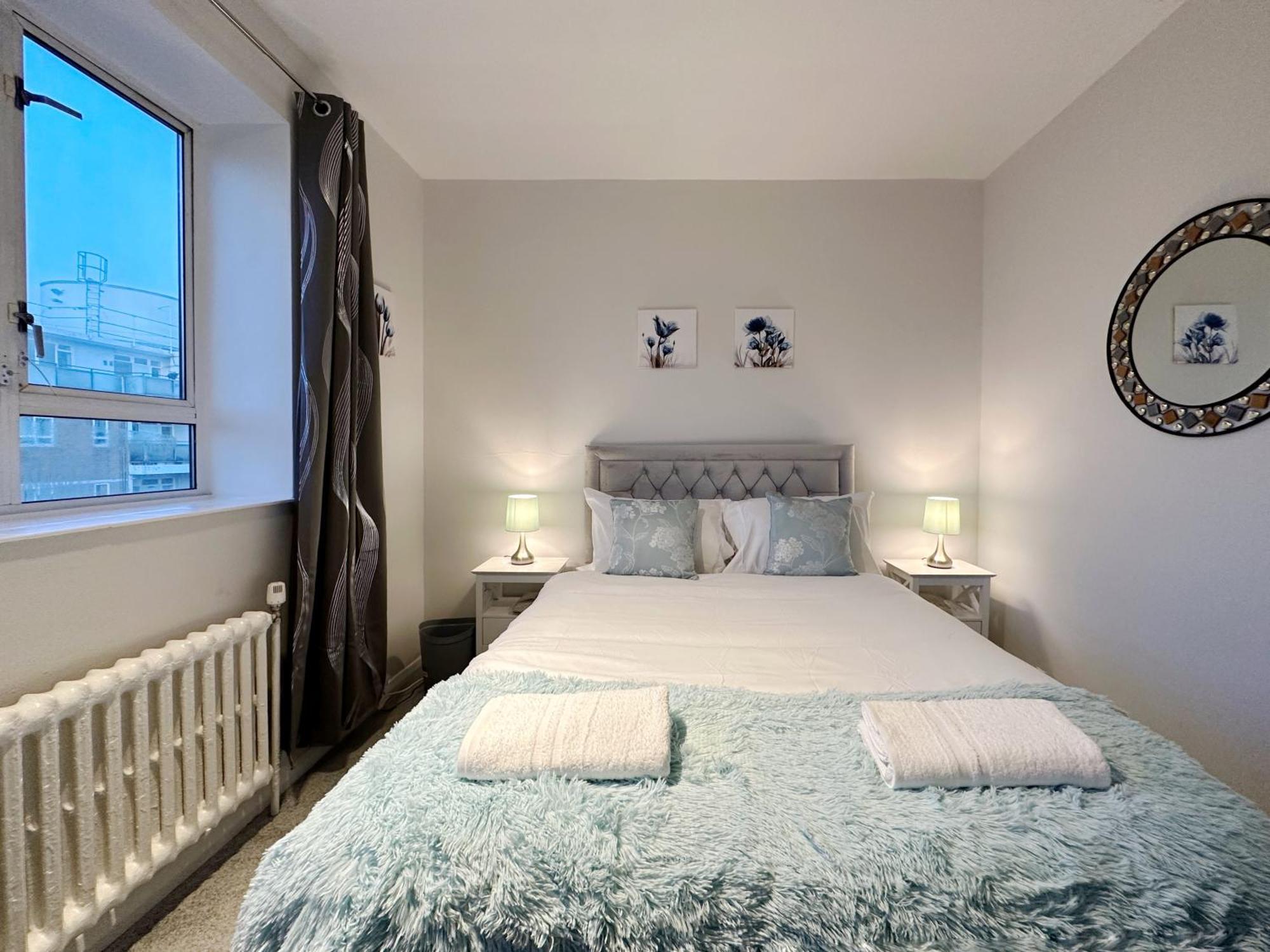 Freya's Place Near Thames River - 2 Double Beds, 1 Single Bed, Spacious, Ideal For Families Londen
